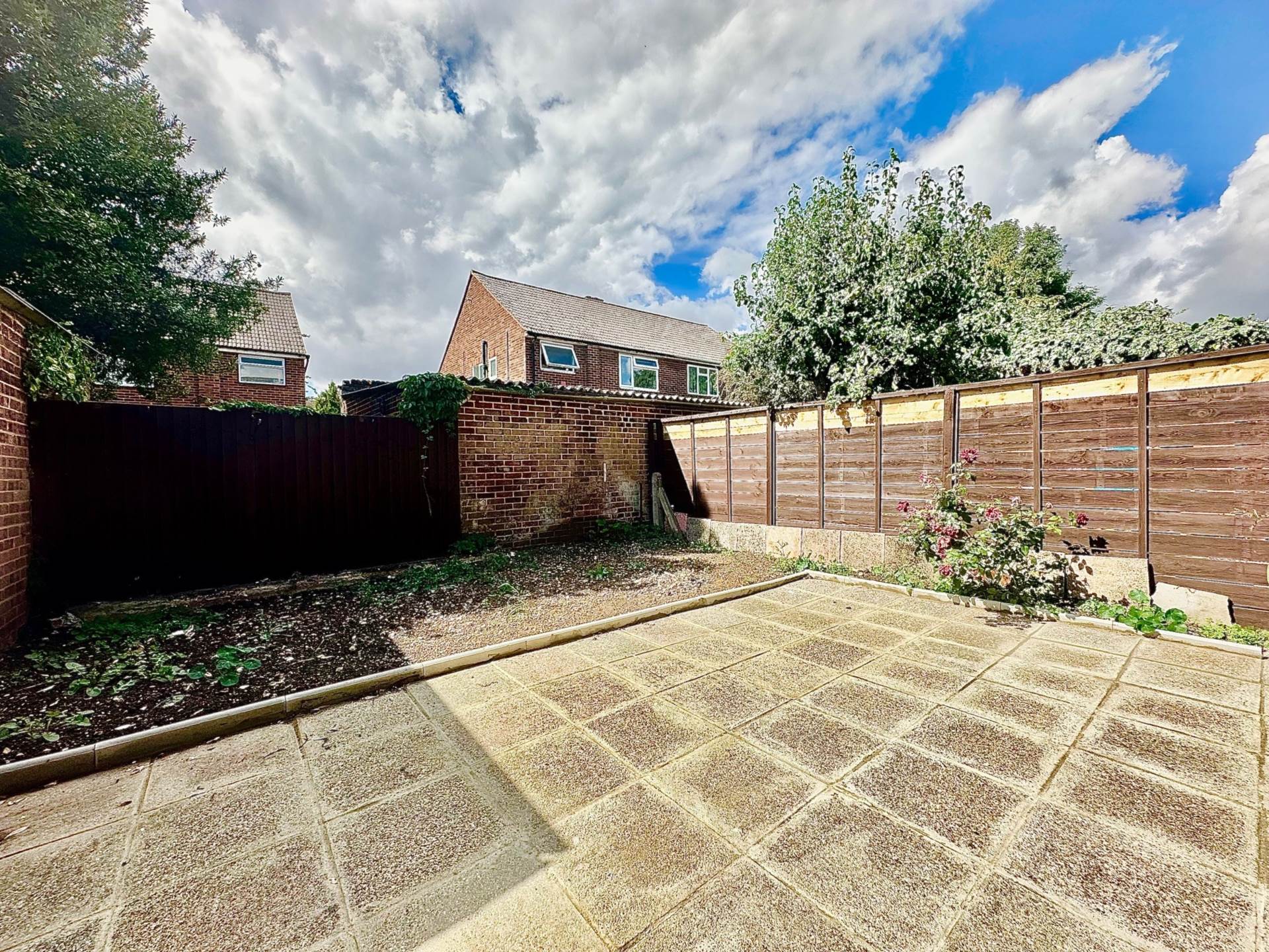 Lilliput Avenue, Northolt UB5, Image 20