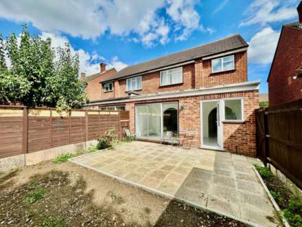Lilliput Avenue, Northolt UB5, Image 21
