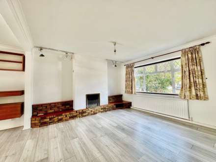 Lilliput Avenue, Northolt UB5, Image 3