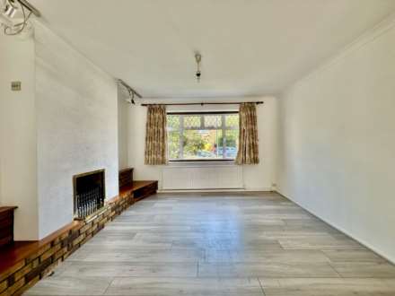 Lilliput Avenue, Northolt UB5, Image 4