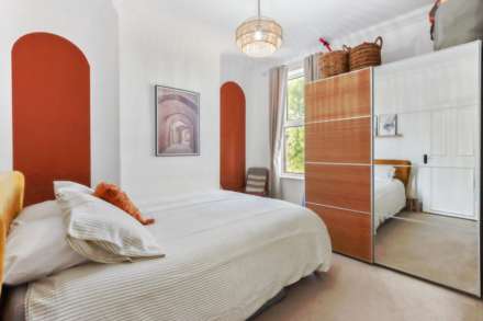 Goldsmith Road, London, Image 3
