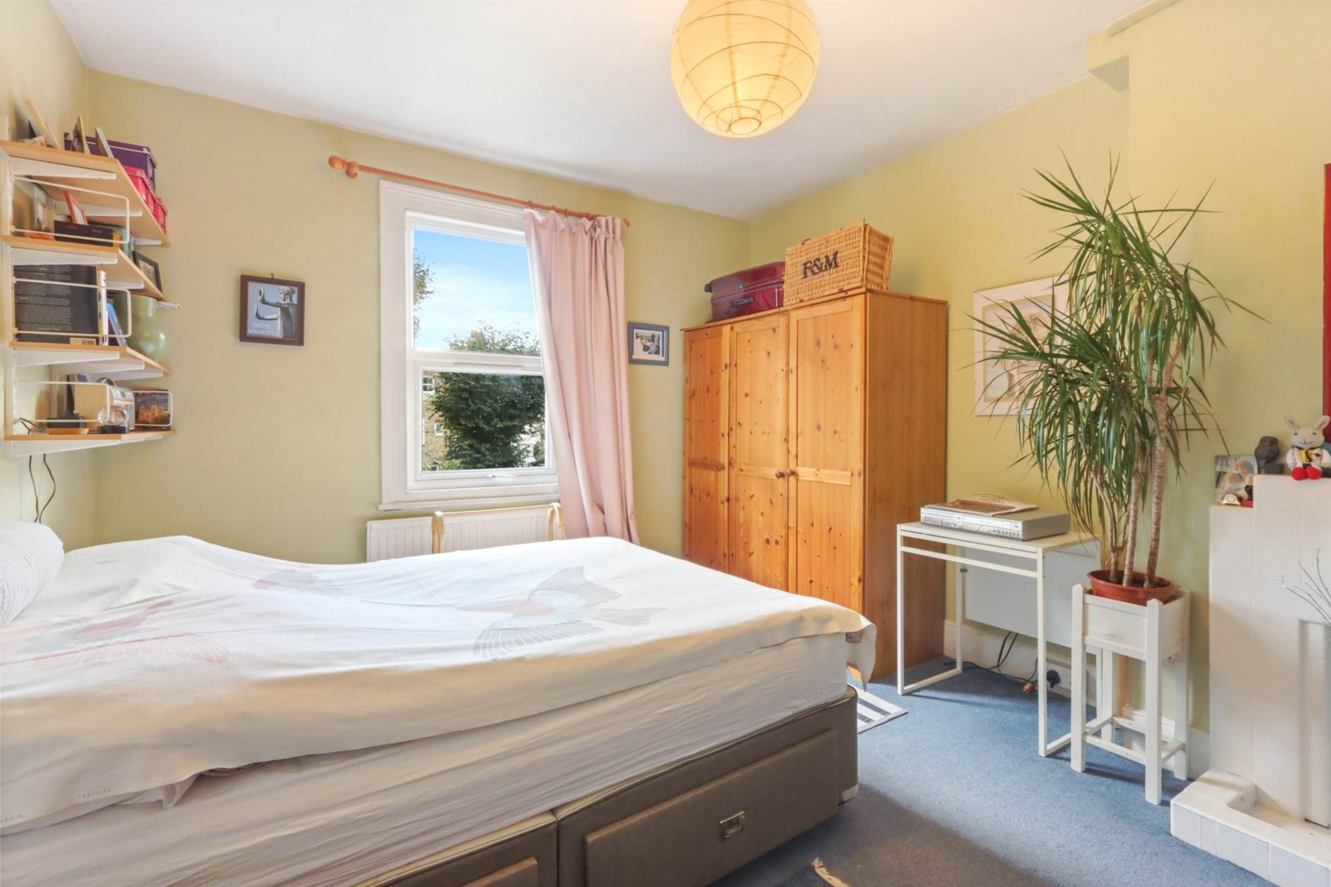 Ramsden Road, London, Image 8