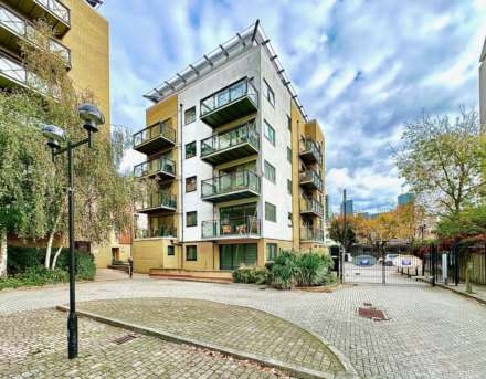 Westferry Road, London E14, Image 1