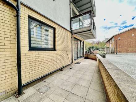 Westferry Road, London E14, Image 16
