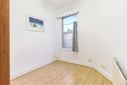 Tottenhall Road, London, Image 8