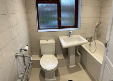 Abbots Road, Abbots Langley, WD5, Image 13