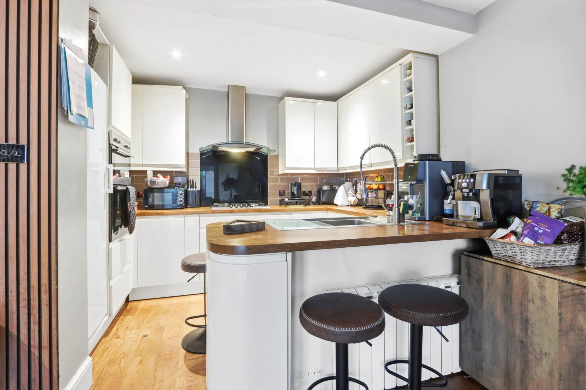 Hollickwood Avenue, London, Image 6