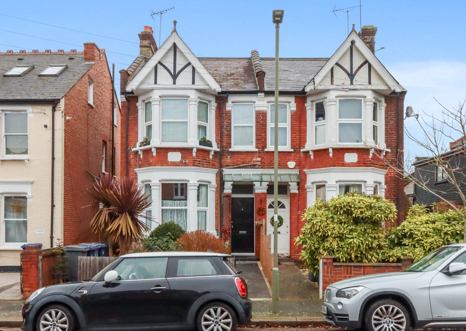 Macdonald Road, London, Image 1