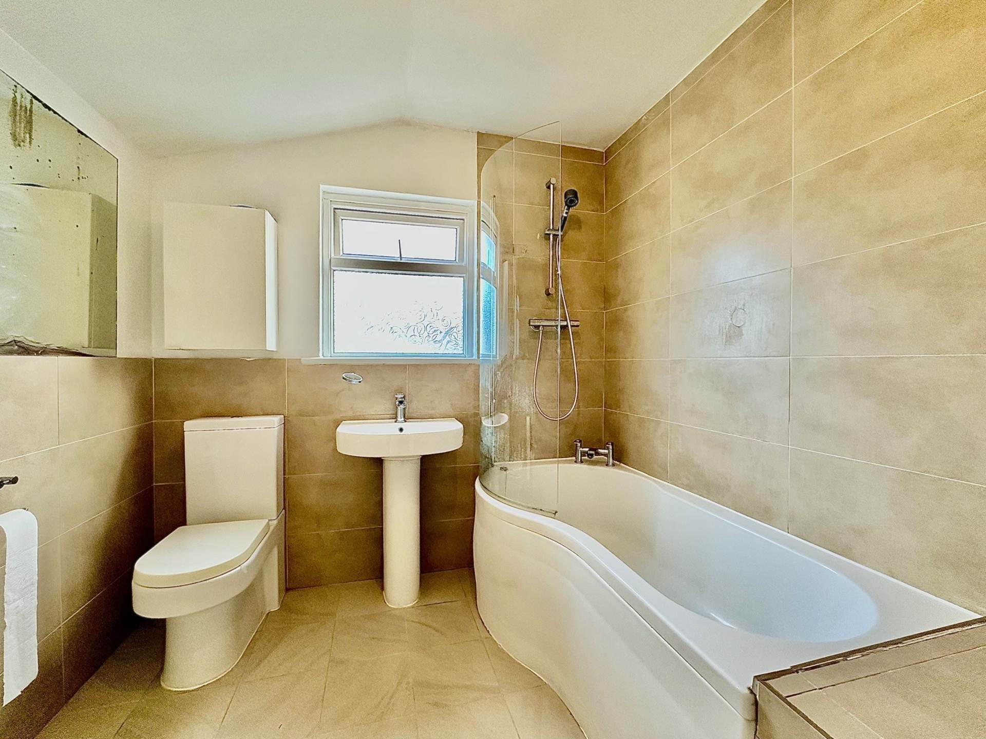 Sheldon Road, Edmonton, London N18, Image 12