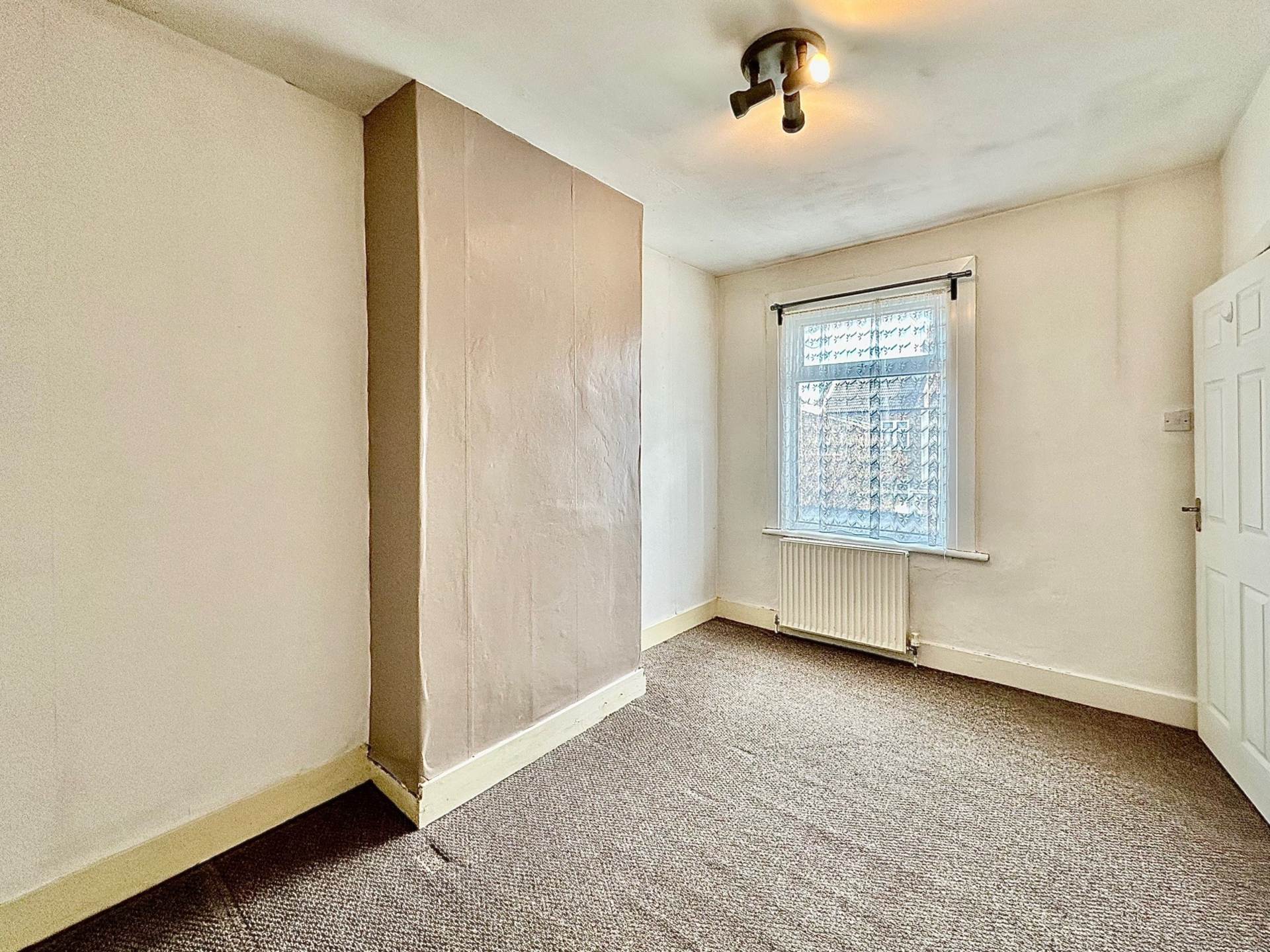 Sheldon Road, Edmonton, London N18, Image 14