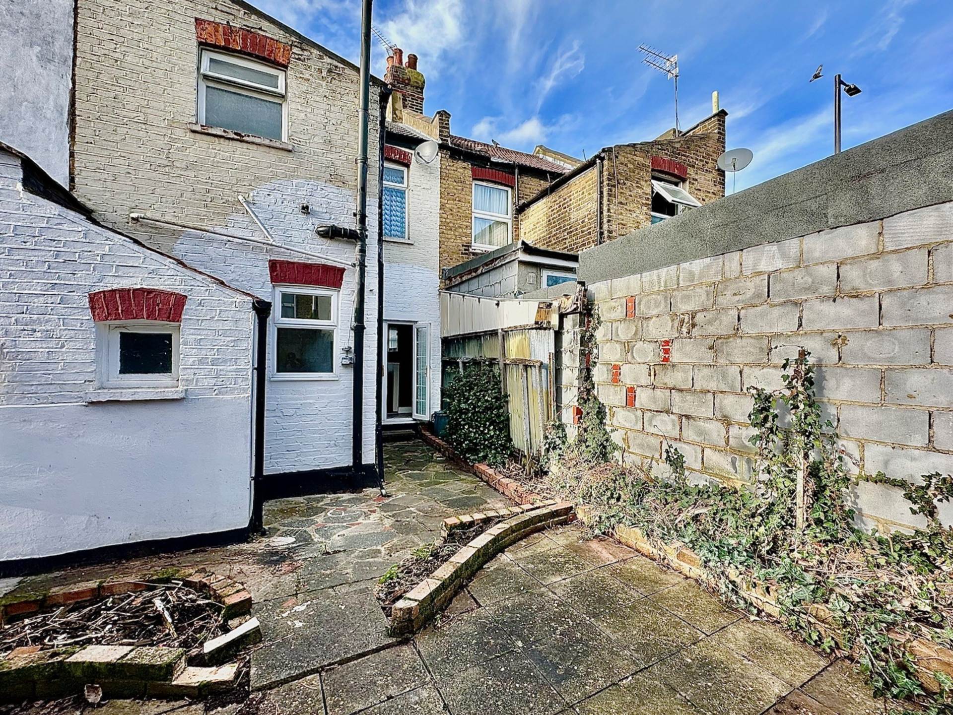 Sheldon Road, Edmonton, London N18, Image 18