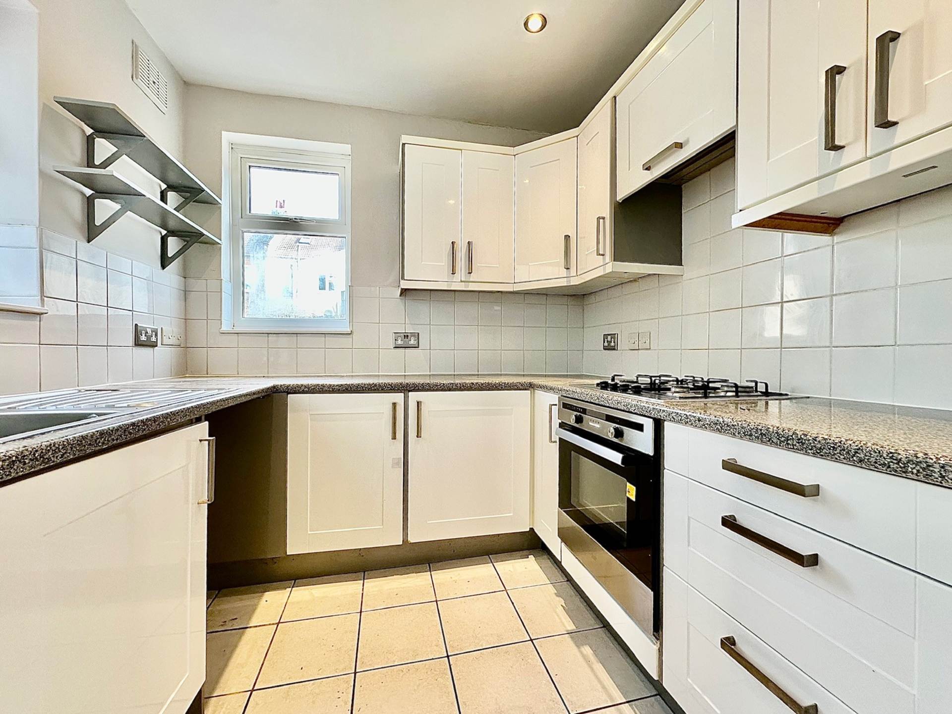 Sheldon Road, Edmonton, London N18, Image 8