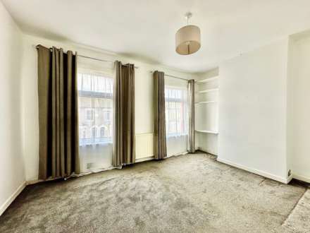 Sheldon Road, Edmonton, London N18, Image 13