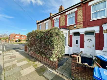 Sheldon Road, Edmonton, London N18, Image 19