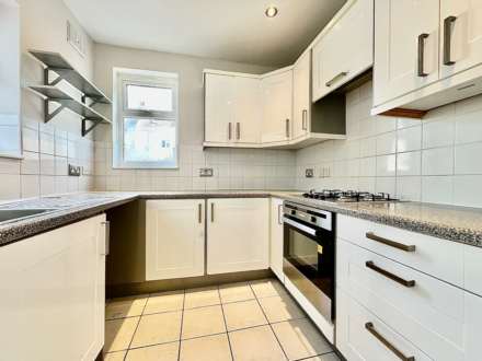 Sheldon Road, Edmonton, London N18, Image 8