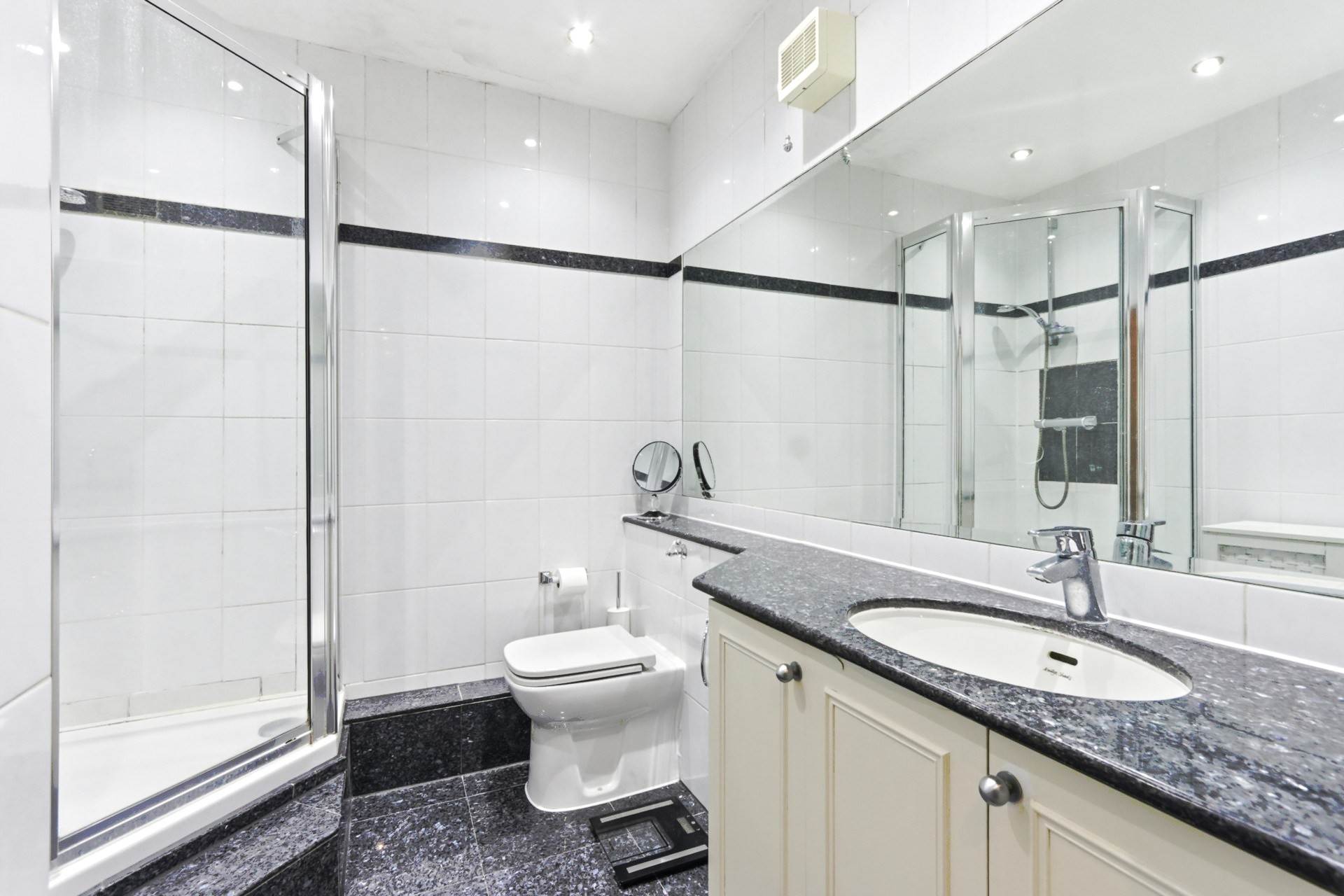 Hadley Heights, Hadley Road, Image 9