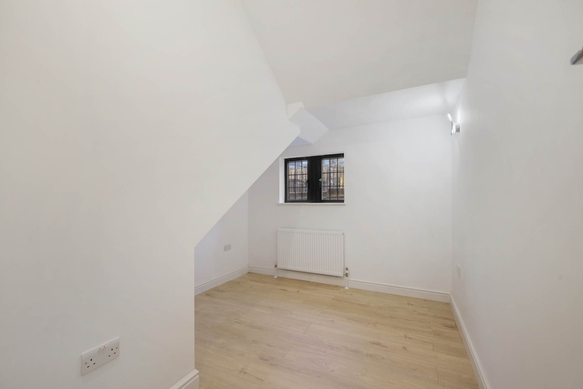 Nether Street, West Finchley London N3, Image 10