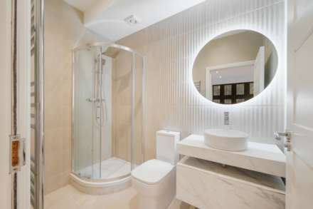 Nether Street, West Finchley London N3, Image 11