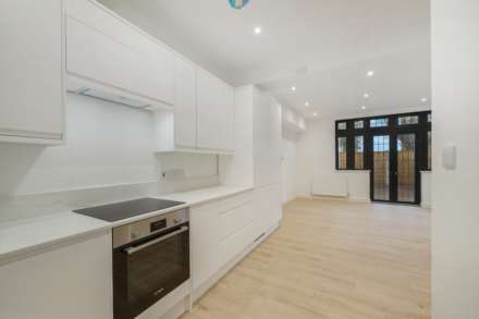 Nether Street, West Finchley London N3, Image 4