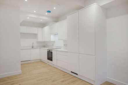 Nether Street, West Finchley London N3, Image 5