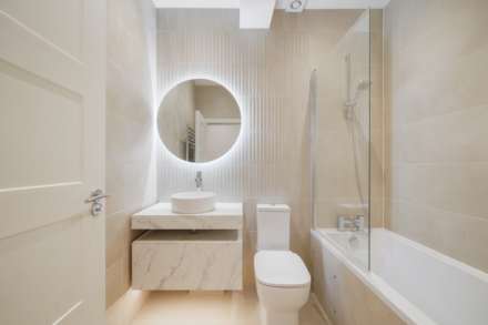 Nether Street, West Finchley London N3, Image 7