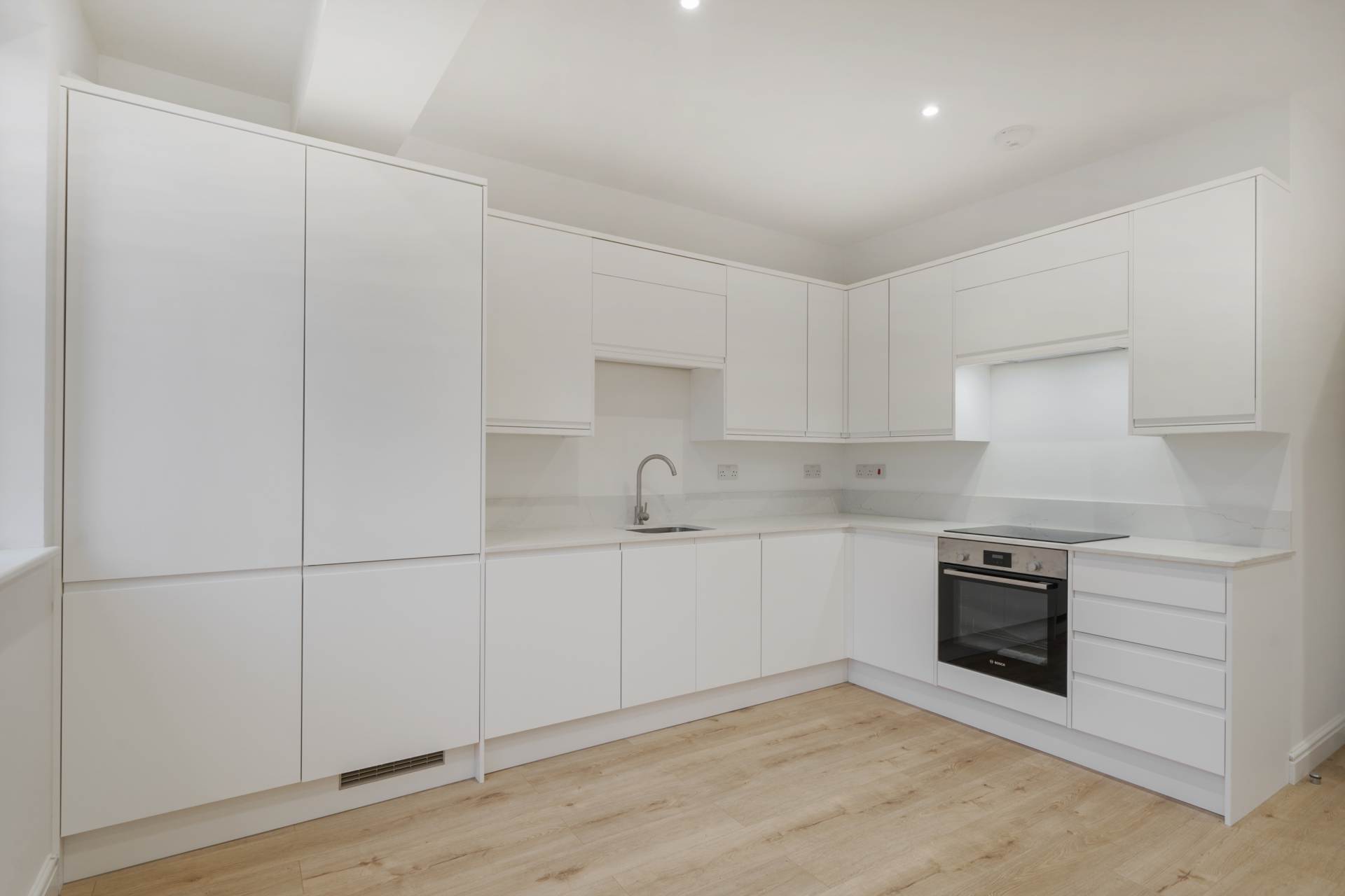 Nether Street, West Finchley London N3, Image 7