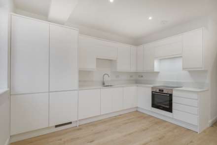 Nether Street, West Finchley London N3, Image 7