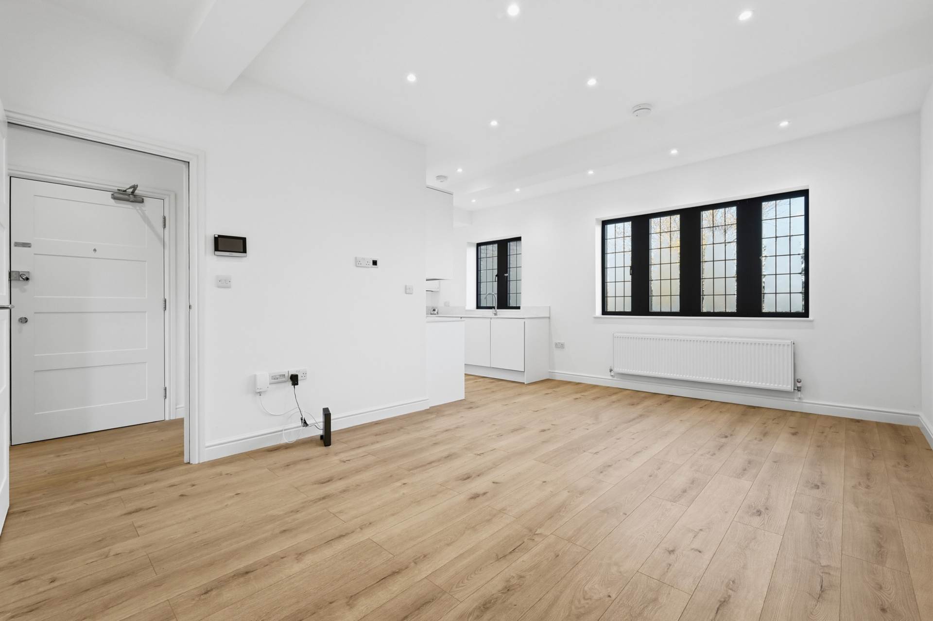 Nether Street, West Finchley London N3, Image 2