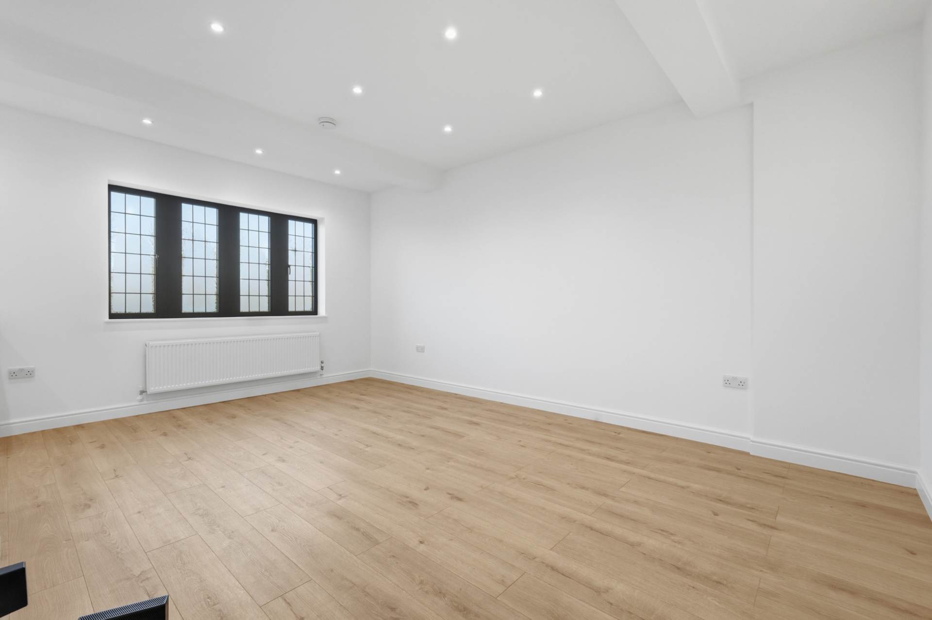 Nether Street, West Finchley London N3, Image 9