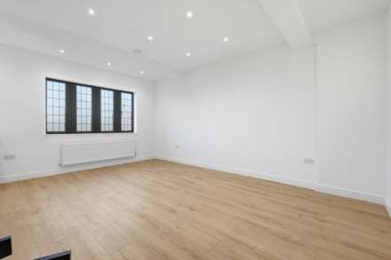 Nether Street, West Finchley London N3, Image 9