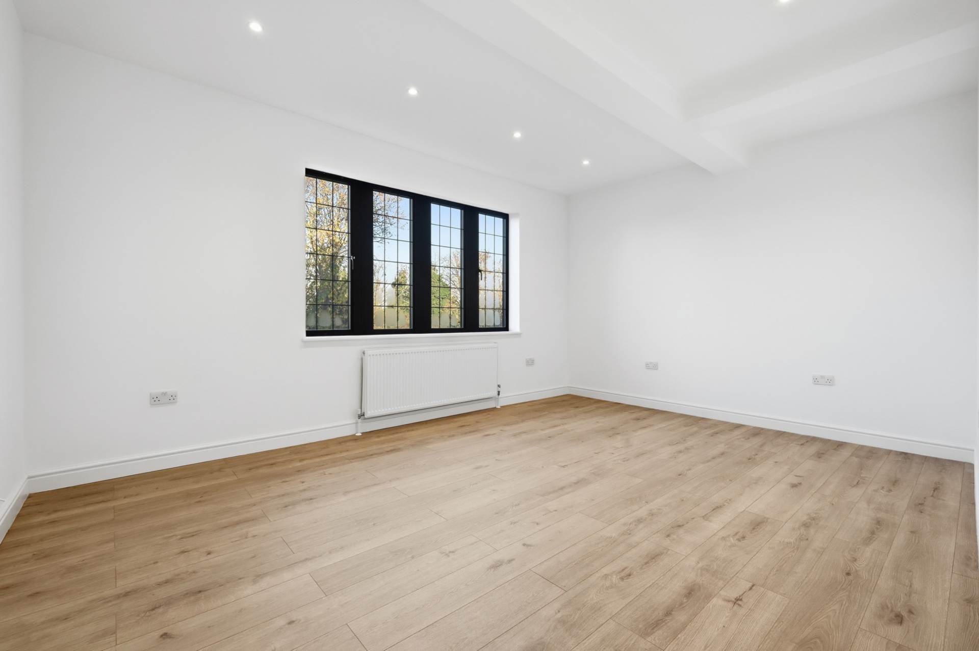 Nether Street, West Finchley London N3, Image 10