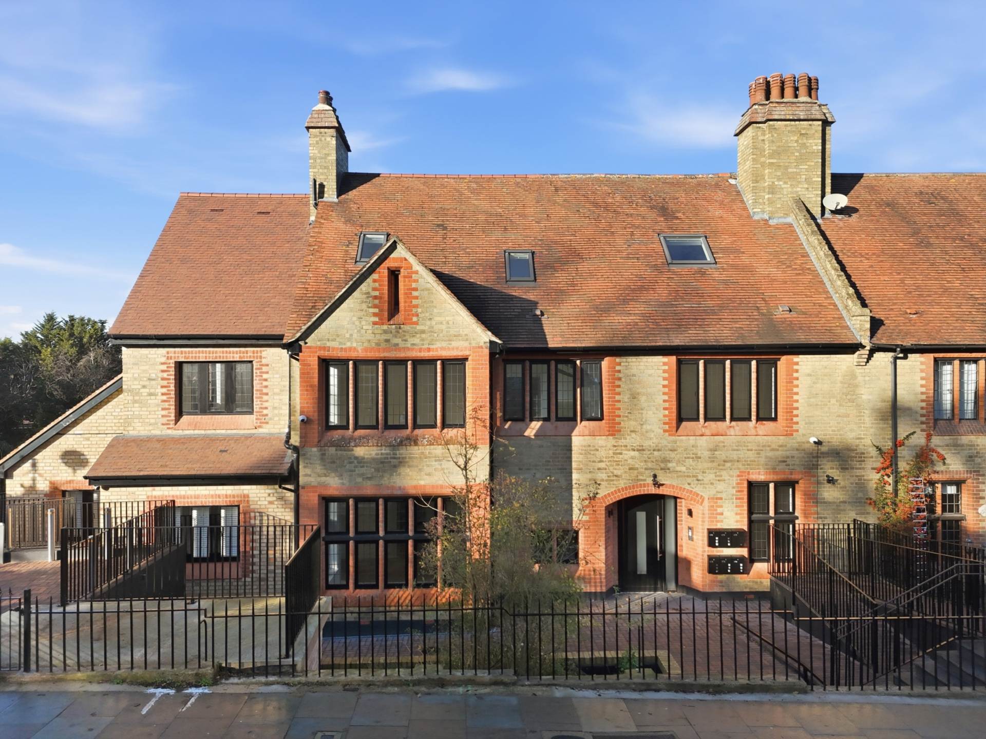 Nethr Street, West Finchley London N3, Image 1