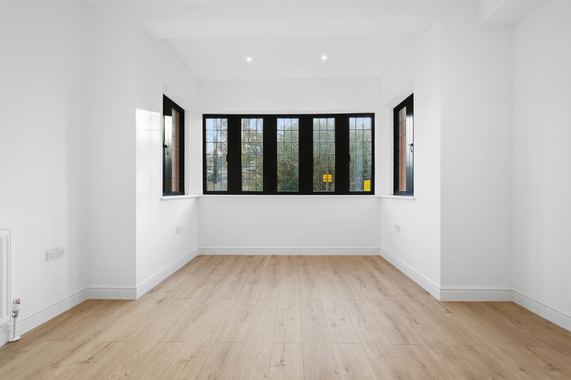 Nethr Street, West Finchley London N3, Image 9