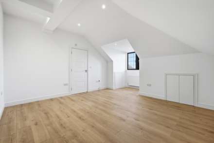 Nether Street, West Finchley London N3, Image 19