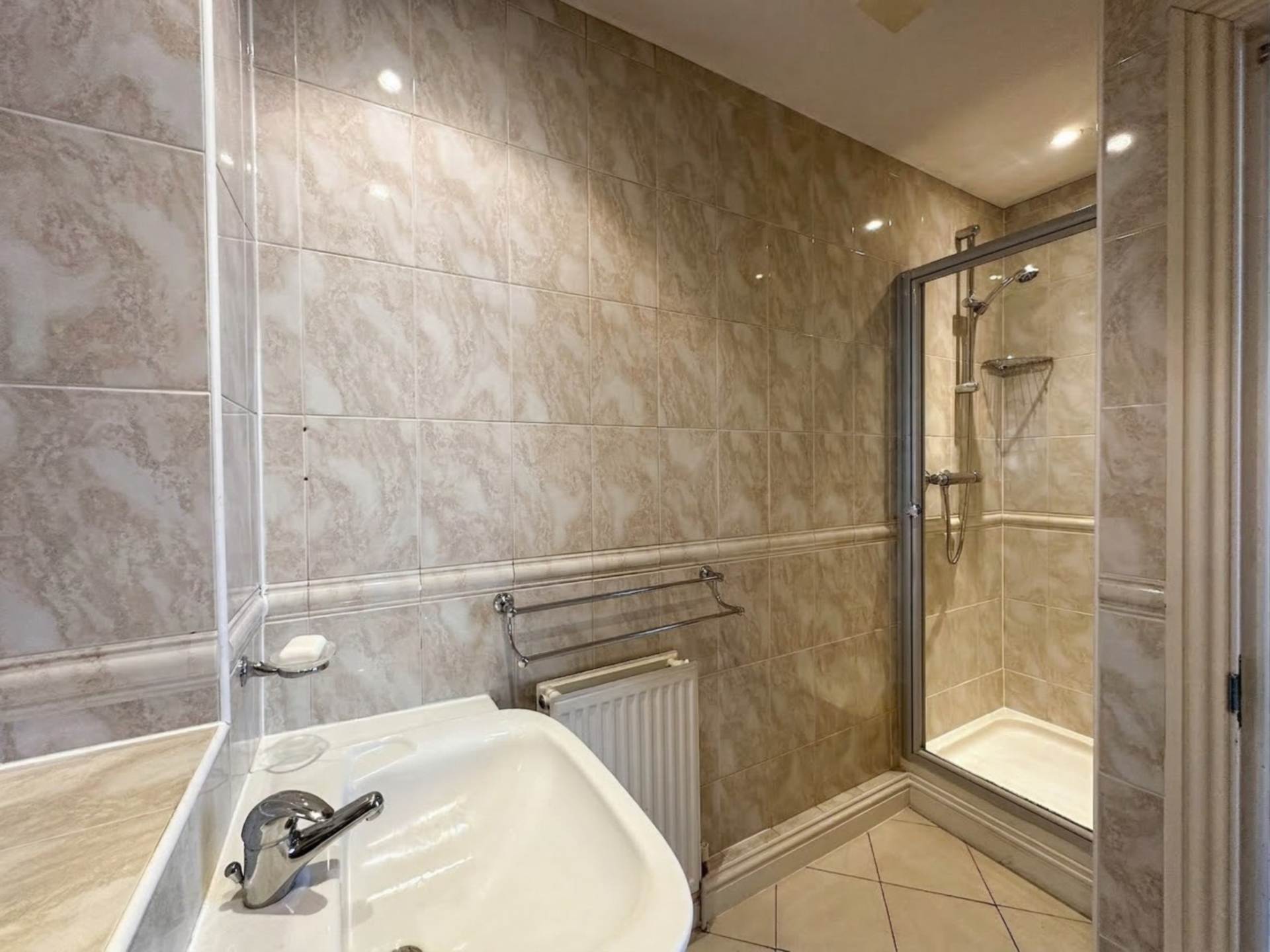 The Green, Winchmore Hill, London N21, Image 10