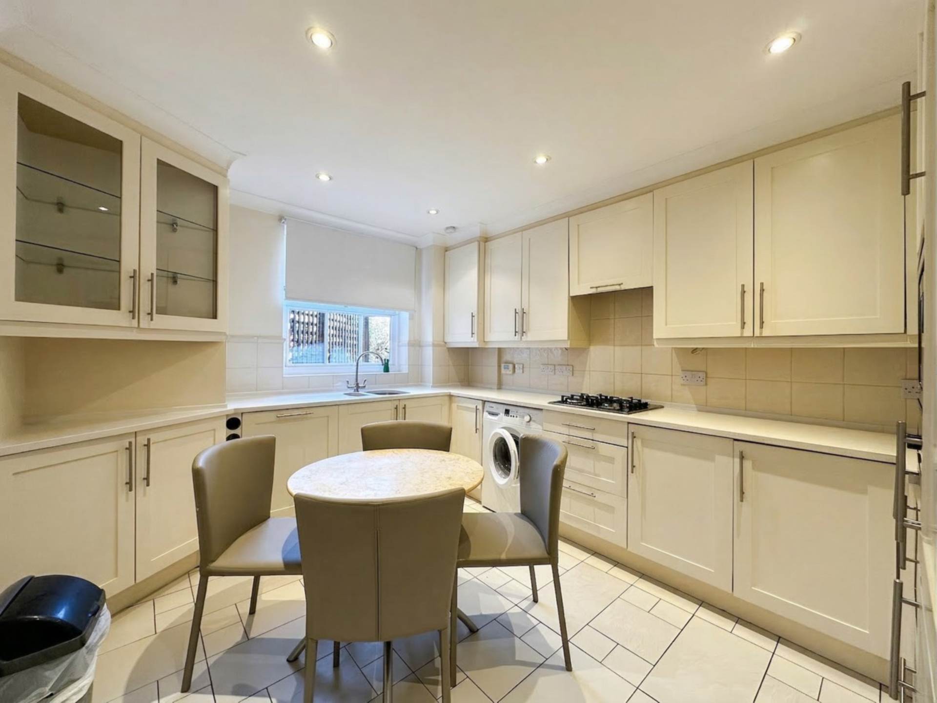 The Green, Winchmore Hill, London N21, Image 5