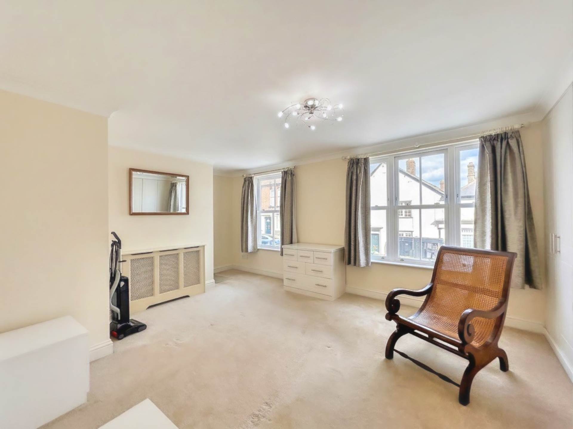 The Green, Winchmore Hill, London N21, Image 9