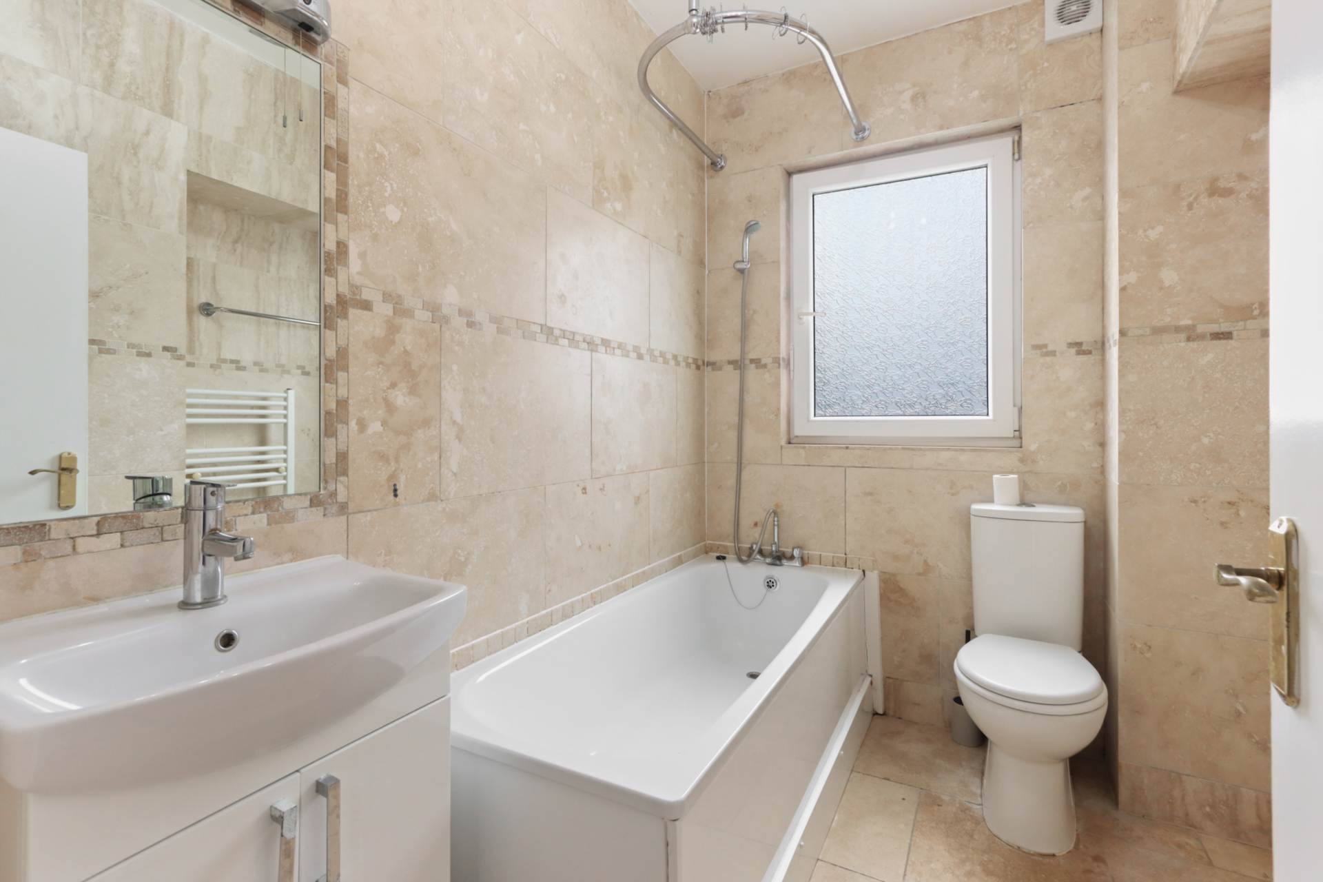 Parkhurst Road, London, Image 7