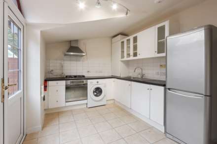 Parkhurst Road, London, Image 3