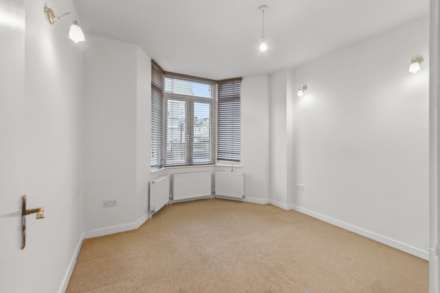 Parkhurst Road, London, Image 5