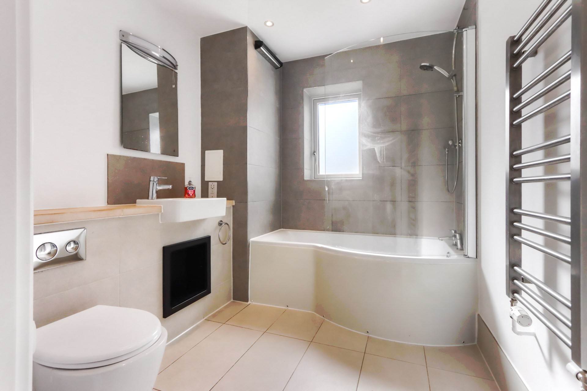 2 Sambroke Square, Image 9