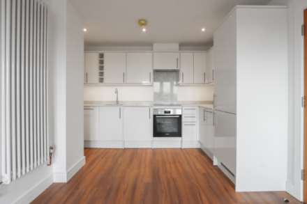 Rye Road, Hoddesdon EN11, Image 3