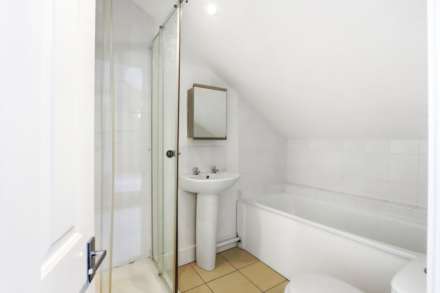 Parkhurst Road, London, Image 8