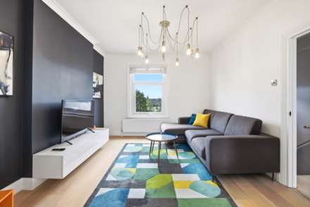 Bellevue Road, London, Image 2