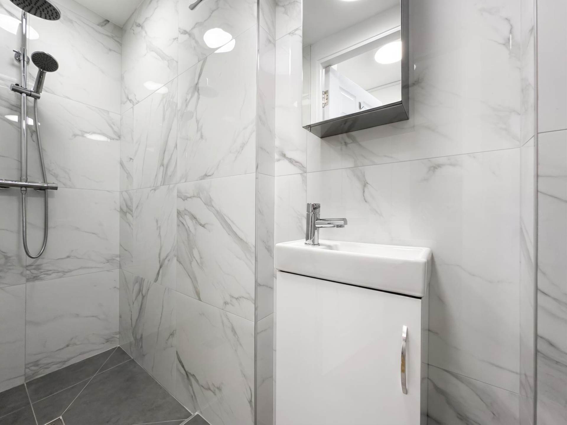 Seymour Road, Luton LU1, Image 15