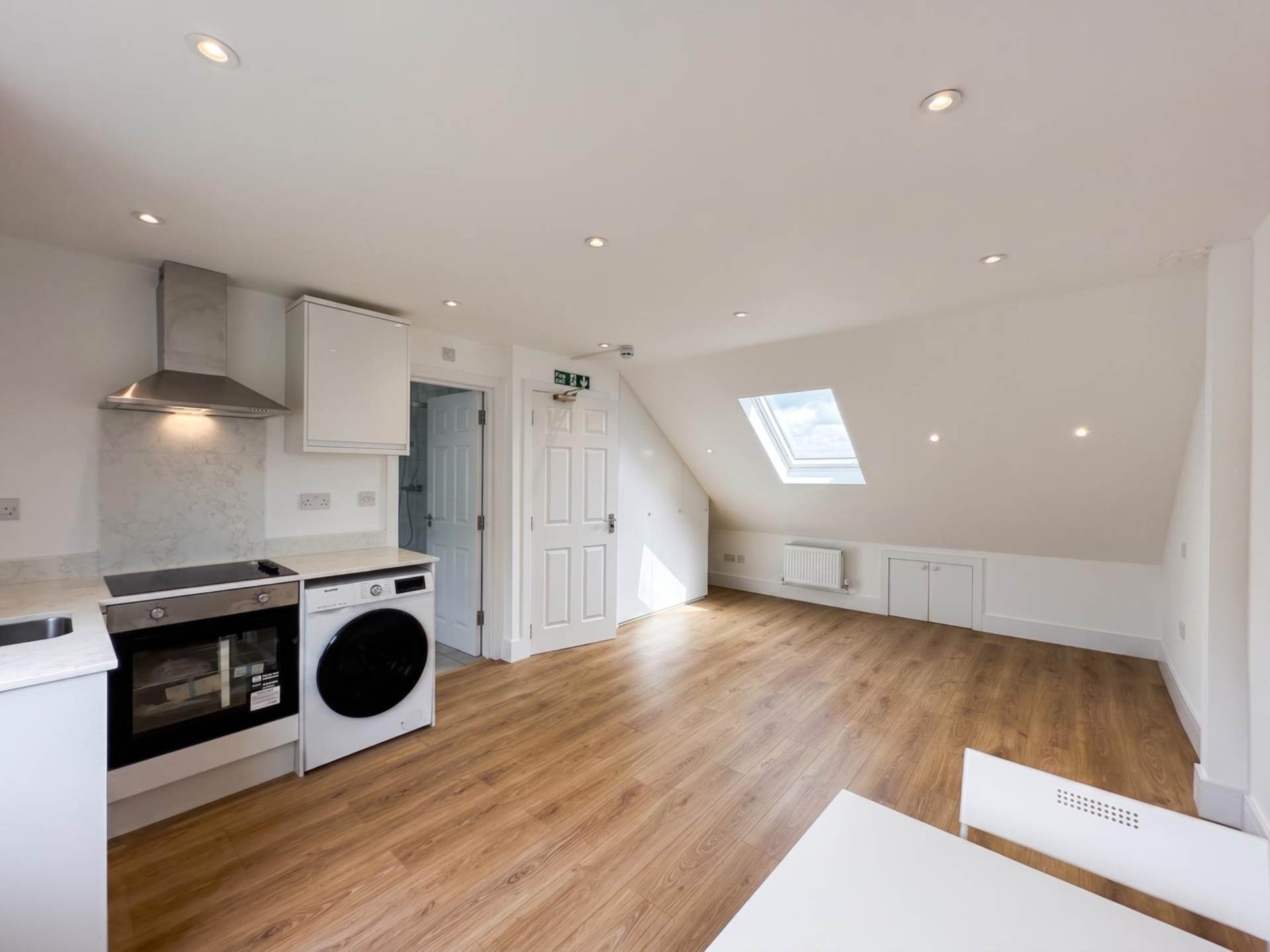 Seymour Road, Luton LU1, Image 3