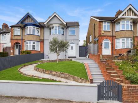 Seymour Road, Luton LU1, Image 1