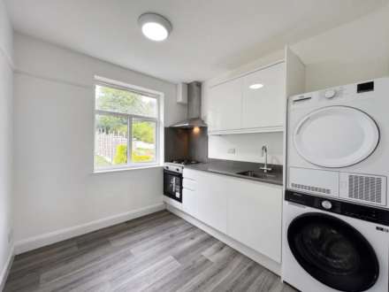 Seymour Road, Luton LU1, Image 12