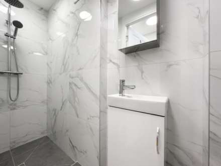 Seymour Road, Luton LU1, Image 15