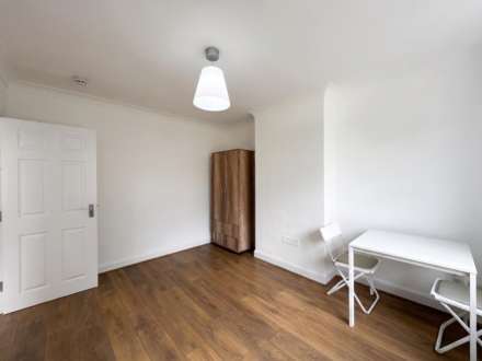 Seymour Road, Luton LU1, Image 16